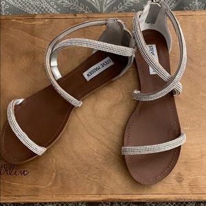 Never worn Steve Madden dress Sandals